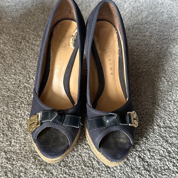 Ivanka Trump Espadrilles - Picture 2 of 6